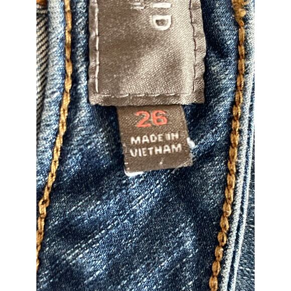 Torrid Vintage Stretch Denim Jean Mid-Rise Shorts Sz. 26 - Picture 7 of 8